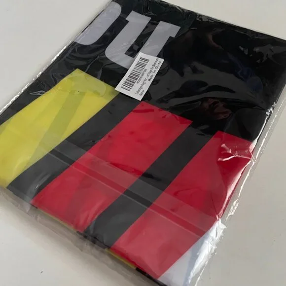 Talladega Racing Flag - Picture 5 of 5